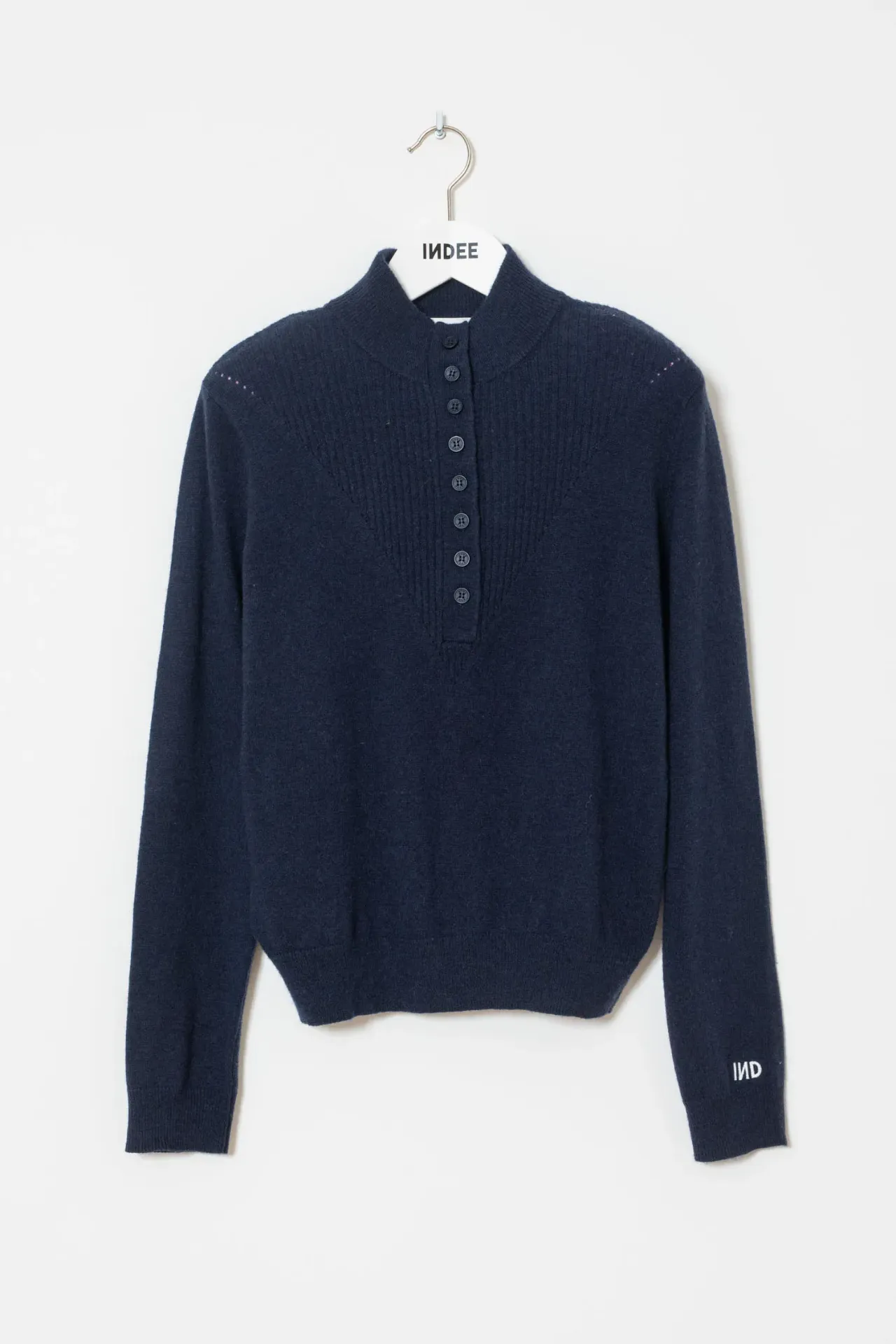 Indee - Winter pullover with buttons (XS - 34)